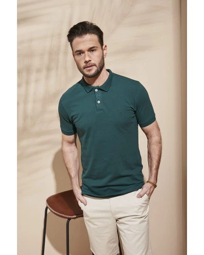 Polo Masculina Clássica Verde Militar